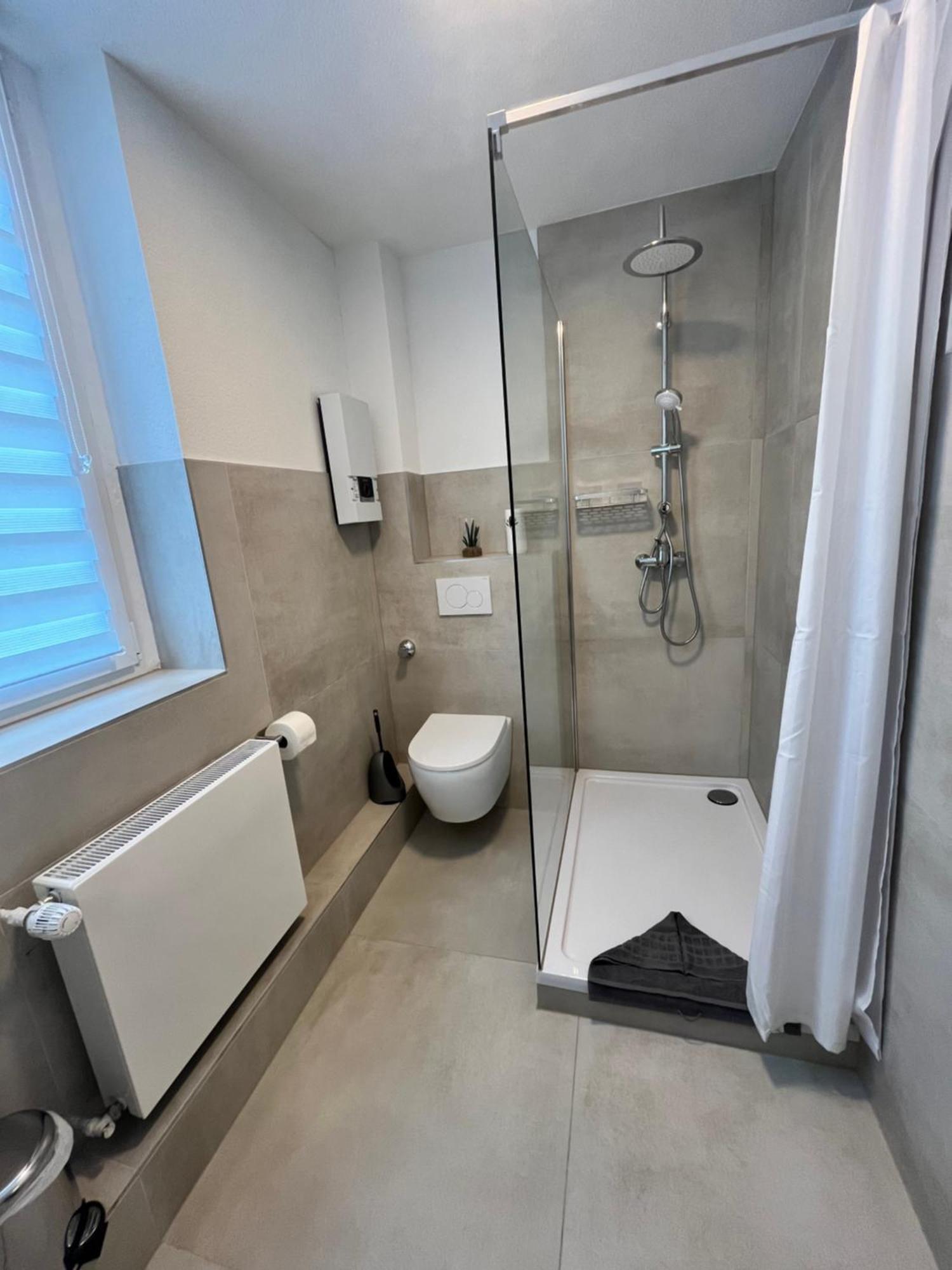 Appartment New York Naehe Duesseldorf, Messe, Hbf, City, Wifi, Helios Hospital Krefeld Exterior foto